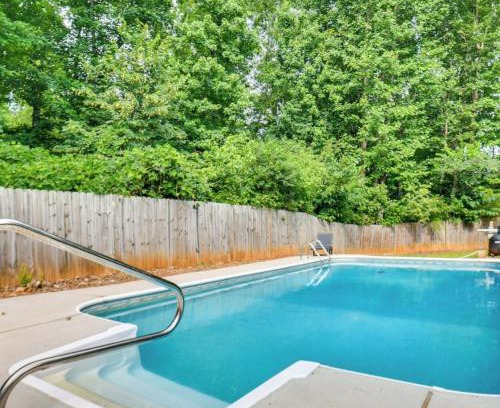 Winder Villa | Stunning Private Villa in Monroe with Pool