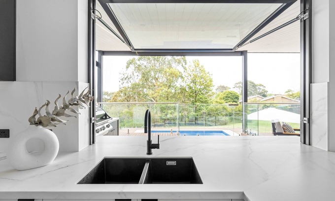 Mount Eliza House | Stunning resort style home with bay views.