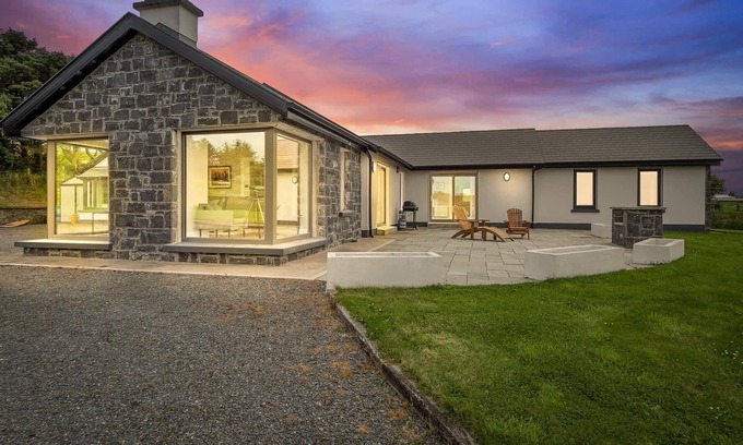 Westport House | Stunning Sea Views next to Croagh Patrick