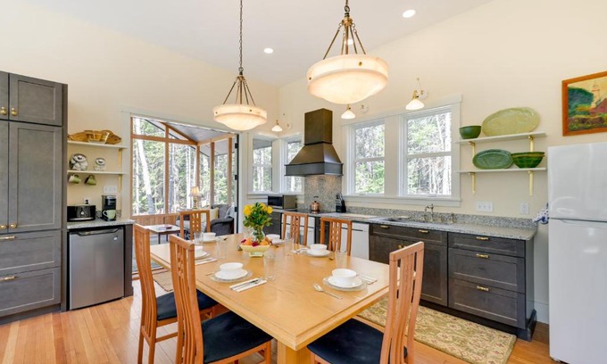 Seal Cove House | Stunning Seal Cove Home Near Acadia National Park!