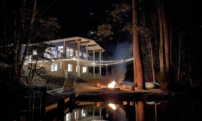 Chesapeake Ranch Estates-Drum Point House | Stunning secluded Luxury waterfront cottage with private deep water pier!