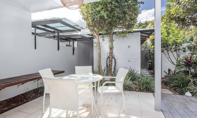 Casuarina Apartment | Stunning She Oak Lane - 2 Bedroom Apartment!