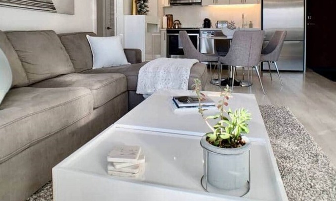 Innisfil Apartment | Stunning Stayz At Friday Harbour