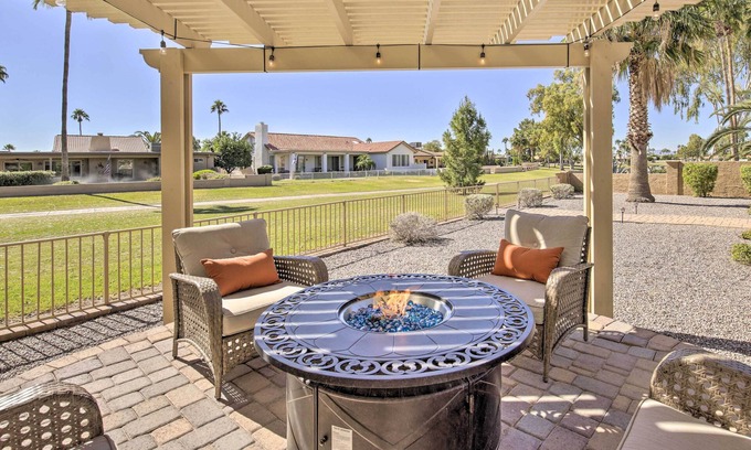 Cottonwood House | Stunning Sun Lakes Retreat < 1 Mi to Golfing!