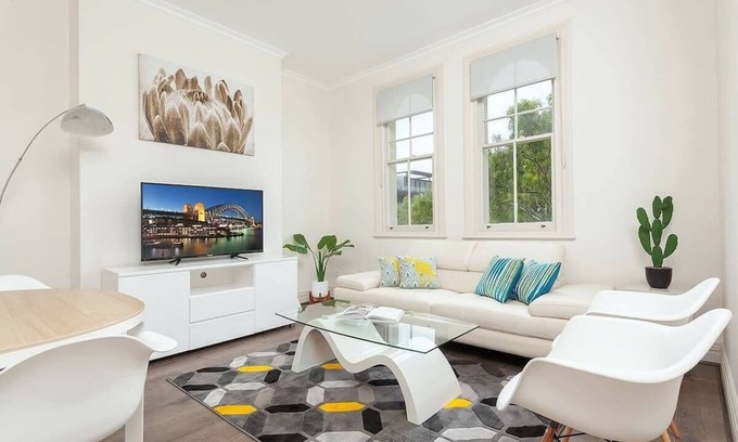 Millers Point Apartment | STUNNING SYDNEY HOME 6