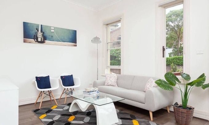 Millers Point Apartment | STUNNING SYDNEY HOME 8