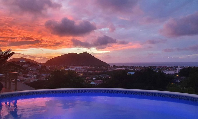 Castries Quarter House | Stunning Tropical Vacation Villa With Fantastic Views