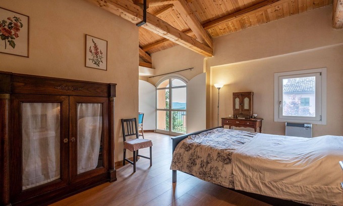 Alfiano Natta House | Stunning villa for 7 guests with WIFI, balcony and parking