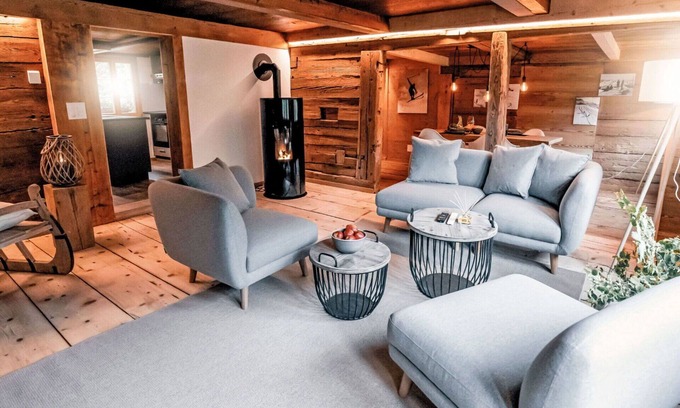 Innertkirchen Villa | Stunning villa for 2 people with WIFI, TV, patio, panoramic view and parking