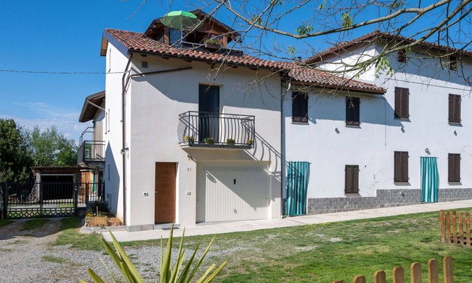 Pontestura House | Stunning villa for 2 people with WIFI, A/C, TV and terrace
