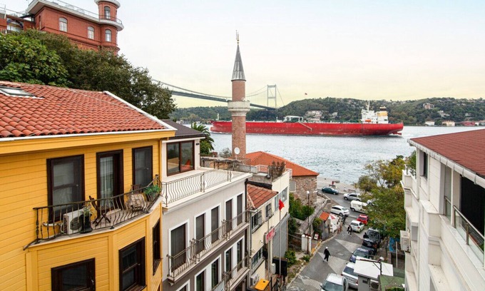 Rumeli Hisari Apartment | Stunning Waterfront Retreat in Rumeli Hisarı