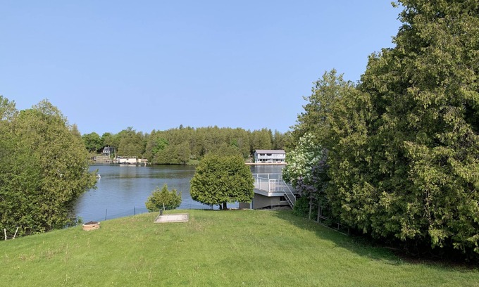 Fenelon Falls Cottage | Sturgeon Lake Cottage