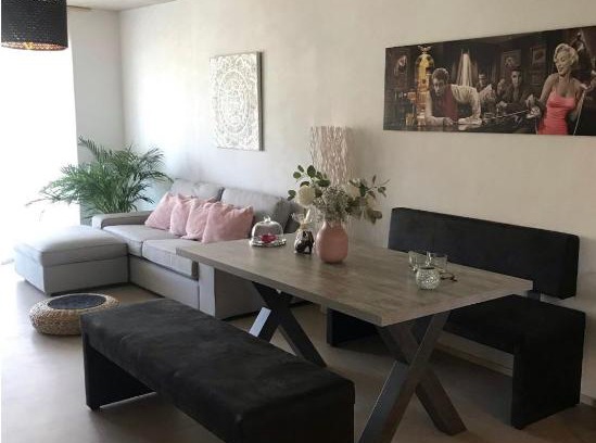 Itingen Apartment | Stylische Wohnung mit grosser Terrasse