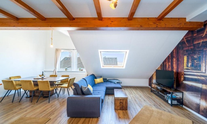 Mitte Apartment | Stylisches Penthouse zentral Tischfussball 100m2 Wii