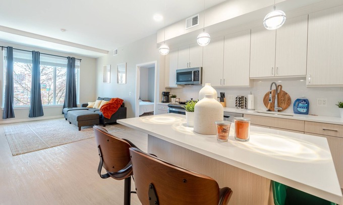 Alexandria West Apartment | Stylish 2 bedroom apartment in heart of ALEXANDRIA