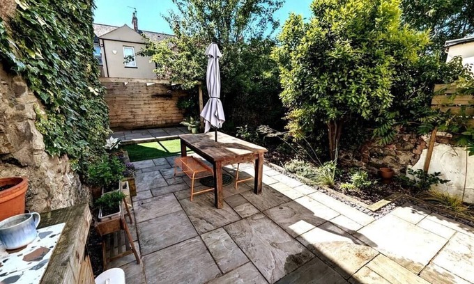 Riverside House | Stylish 2BD Home near Millenium Stadium, Cardiff
