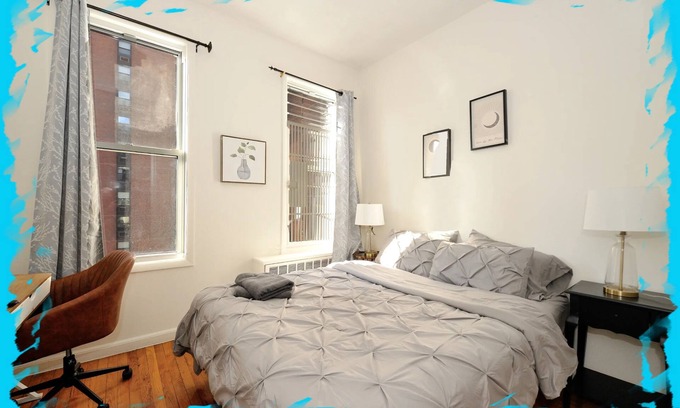 Upper East Side Apartment | Stylish 2BR Comfy Apt! Heart of UES!