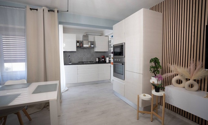 Cittadella Apartment | Stylish and Comfortable 2-Bedroom Apartment with Private Balcony