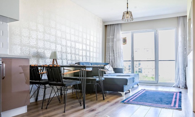 Aydınlı Mahallesi Apartment | Stylish and Cozy Apartment in Tuzla