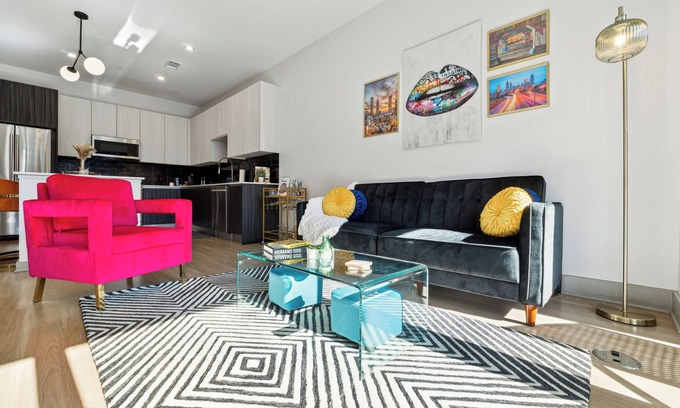 Home Park Apartment | Stylish apartment in heart of ATL! Kid-Friendly & by Top Local Attractions
