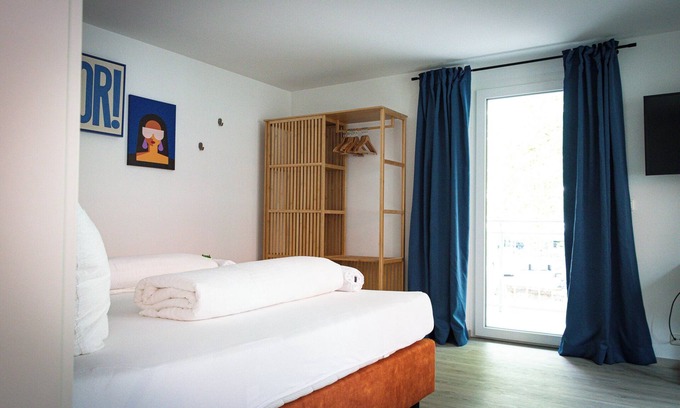 Bregenz Apartment | Stylish apartment in the heart of Bregenz with private parking