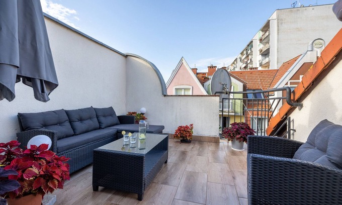 West Pomeranian Voivodeship Apartment | Stylish Apartment with Terrace in the Heart of Kolobrzeg