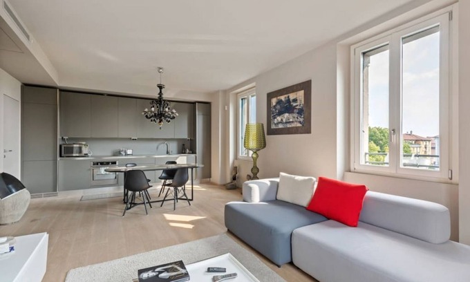 Porta Vittoria Apartment | Stylish Design apartment in Fashion District