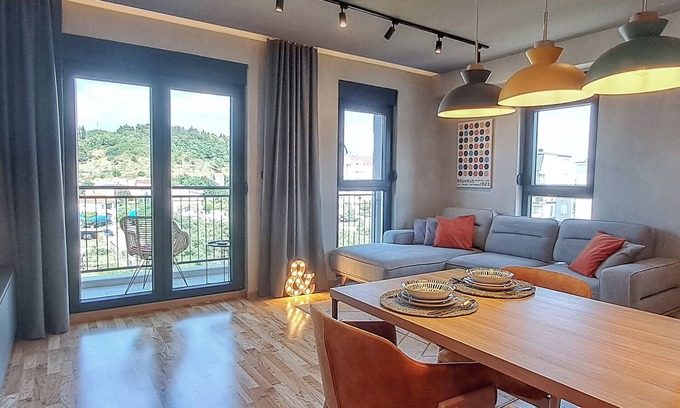 Podgorica Apartment | Stylish One Bedroom Apartment