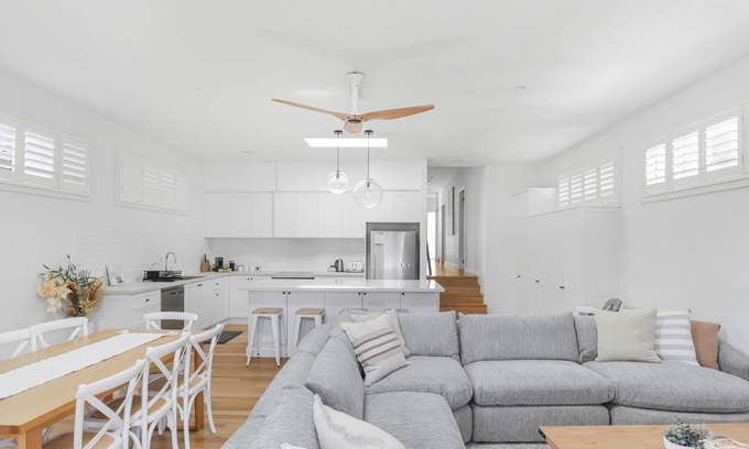 Warners Bay House | Stylish, private lakeside retreat complete with sparkling inground swimming pool. Sleeps 10.