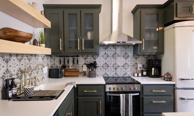 Little Italy Apartment | Stylishly Renovated 2BR Home Near Downtown & Zoo