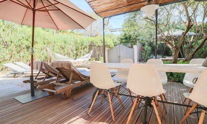 Juan-les-Pins Villa | Sublime renovated space 200m beaches