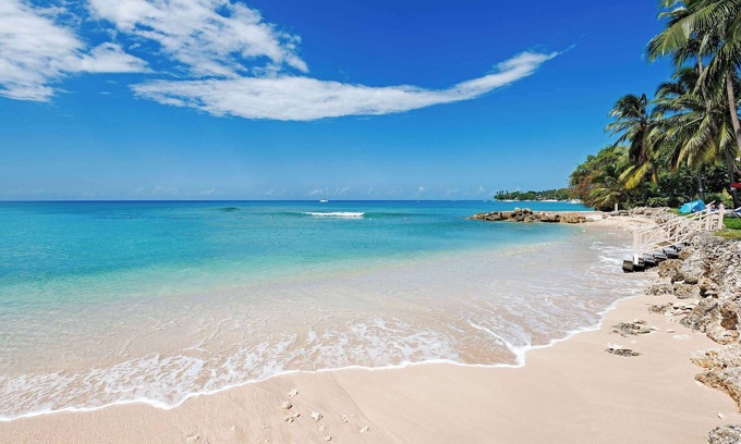Merlin Bay Apartment | Sugar Hill, C111 in St James by Personal Villas - Ideal for a Holiday Home