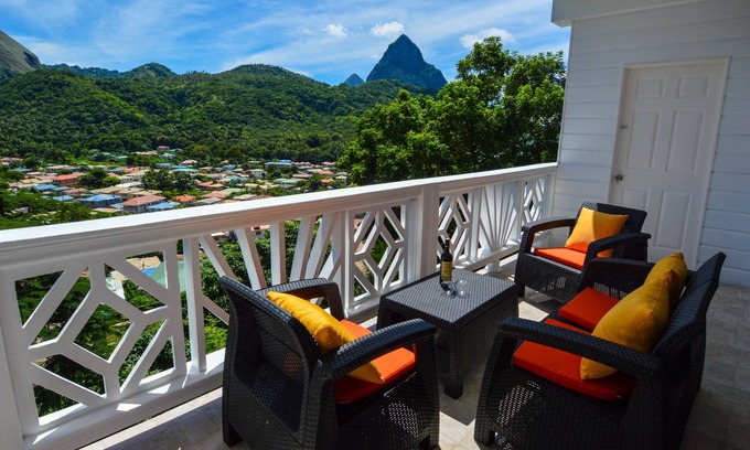 Soufriere Apartment | *Sugarmon Villas* Flamboya Suite with Amazing 180° View!