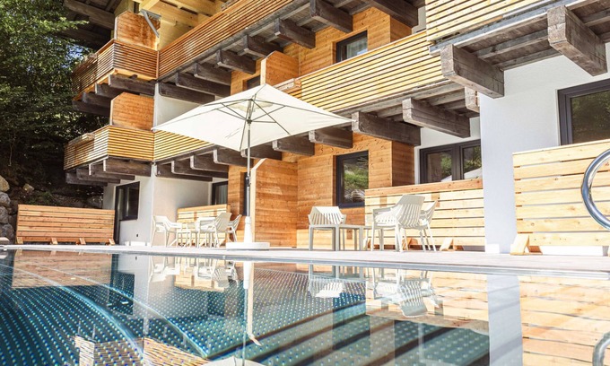 Vorderglemm Apartment | Suite 2 SZ IR-Sauna&Wellnessbereich by Interhome