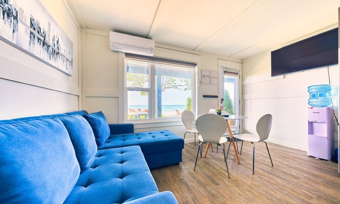 Wainfleet Cottage | Suite 206: Beautiful 2-Bedroom Beachfront Suite