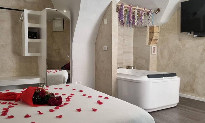 San Giovanni Rotondo Apartment | Suite con Vasca Idromassaggio nel cuore antico di San Giovanni Rotondo