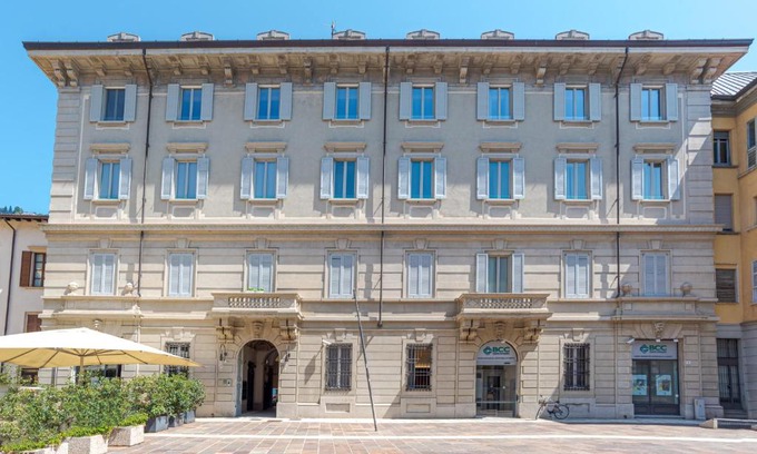 Como City Centre Apartment | Suite della Corte - by MyHomeInComo