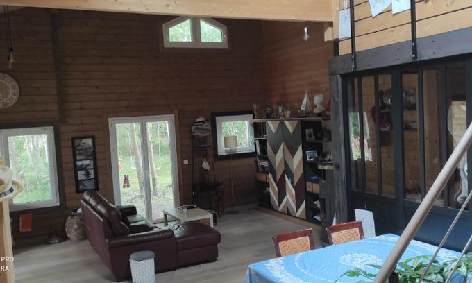 Carcans House | Suite parentale dans maison en bois calme - frigo, vue jardin