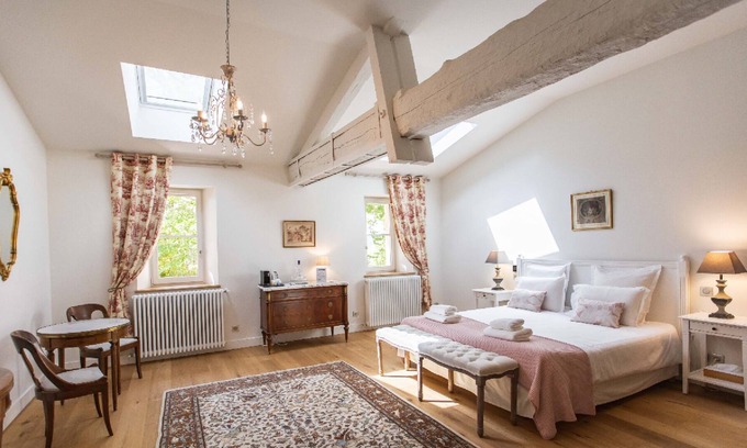 Latresne Bed & Breakfast | Suite Séquoia, Château Gassies, charm 15 minutes from Bordeaux, up to 3 guests
