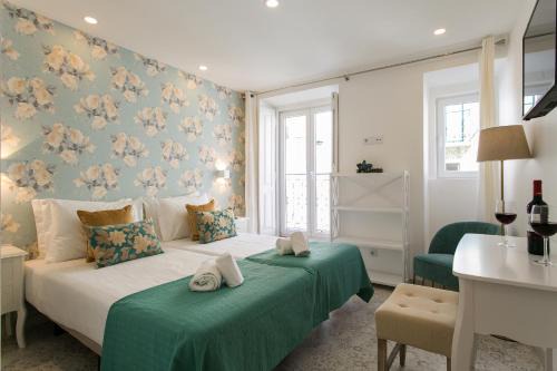 Pena House | Suites Amália Guesthouse near Rossio Square