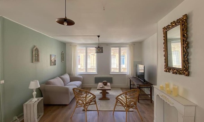 Pont-Audemer Apartment | Suites Carnot, Venise Normande.