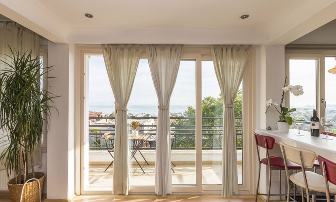 Sultanahmet Apartment | Sultanahmet: Luxury Apartment 4 Deluxe with seaview