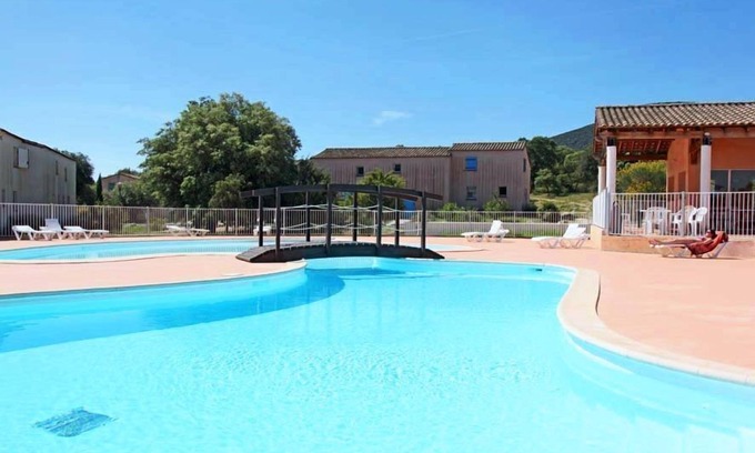 Sauve House | Summer Discount - Maison Charmante 6p