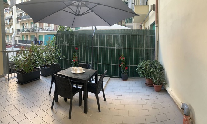 La Spezia Apartment | Summer Time Modern apartment near 5 terre