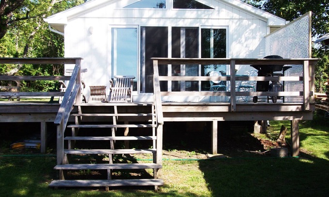 Portsmouth Cottage | Summer Vacation Cottage