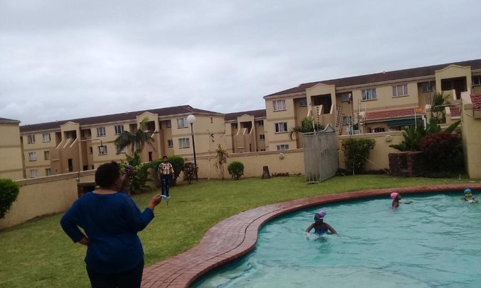 Durban Beachfront Apartment | Summersands Durban North Beach