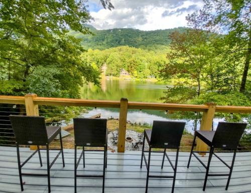 Lake Lure House | Summerscales - Beautiful Newly Built Lake House