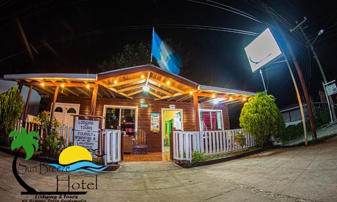 El Remate Hotel | Sun Breeze Hotel
