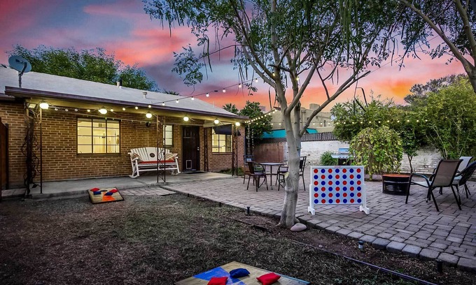 F. Q. Story House | Sun-Lit Phoenix Gem: Backyard Entertainment Patio!