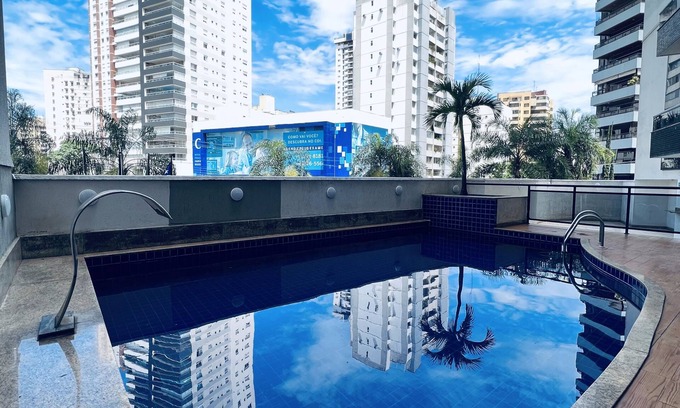 West Sector Apartment | Sun Square i4iS